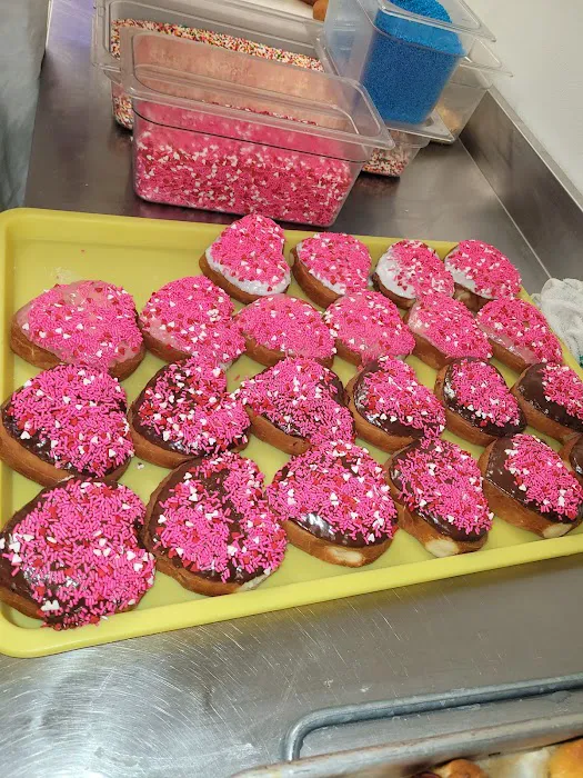 Daylight Donuts Picture 3