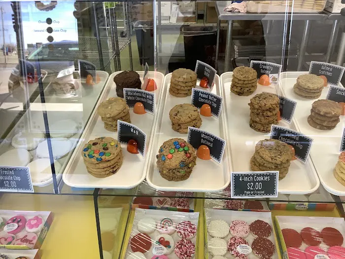 Eileen's Colossal Cookies Picture 7