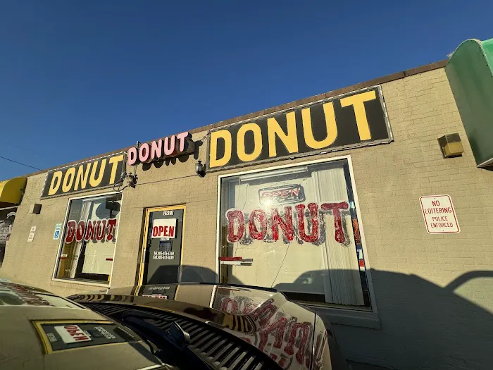 Tinker Donuts Picture 5