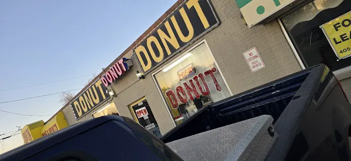 Tinker Donuts Picture 3