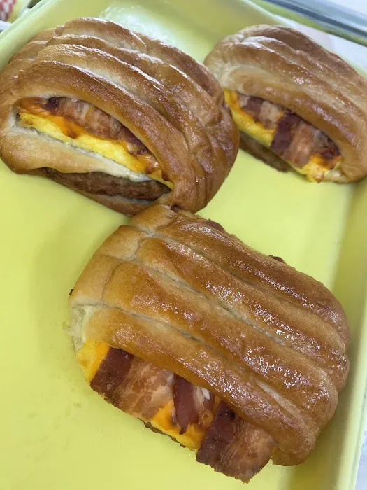 Daylight Donuts Choctaw Picture 1