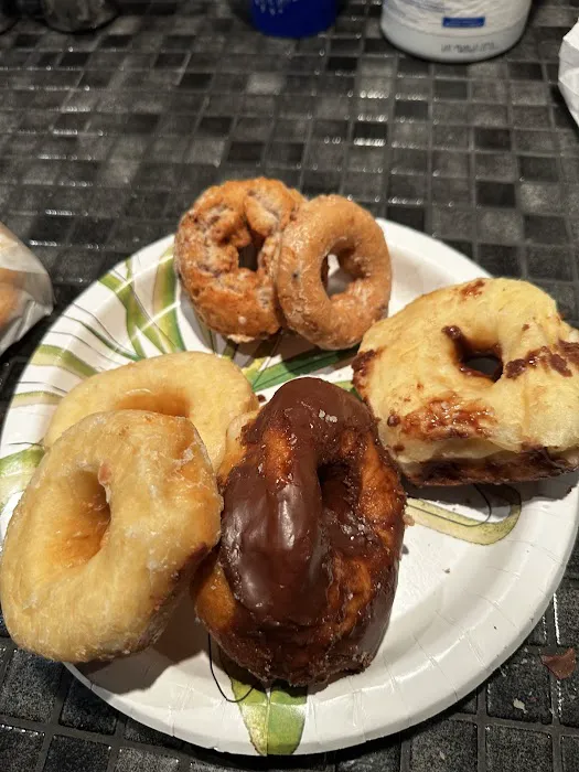 Daylight Donuts Picture 4