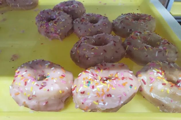 Daylight Donuts