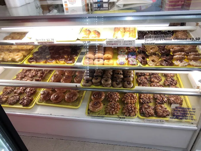 Busy B's Donuts Picture 9