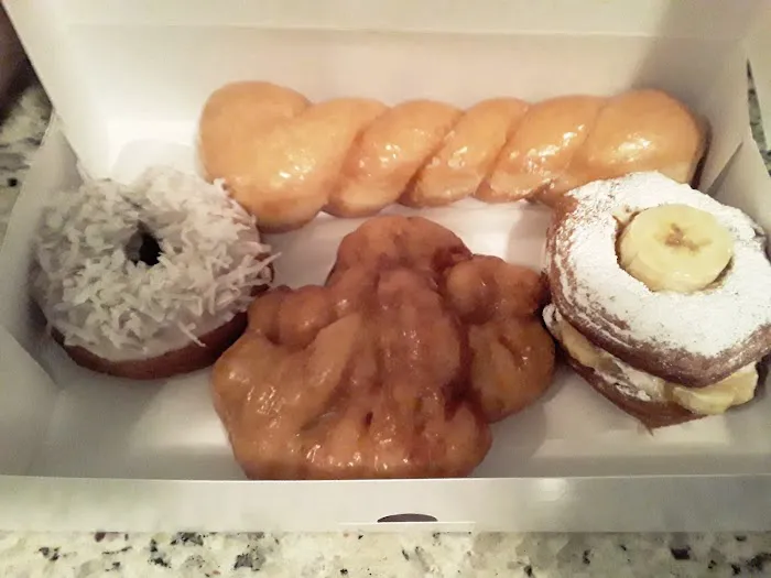 Daylight Donuts Picture 6