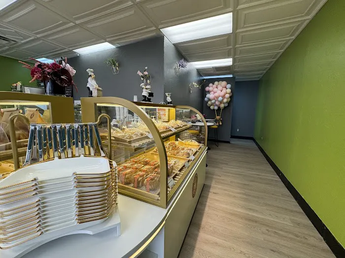 Opuluck Cafe Picture 5