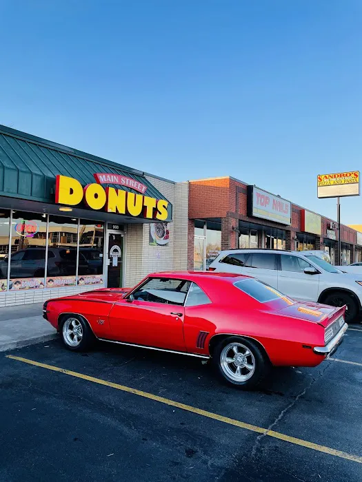 Main Street Donuts Picture 2