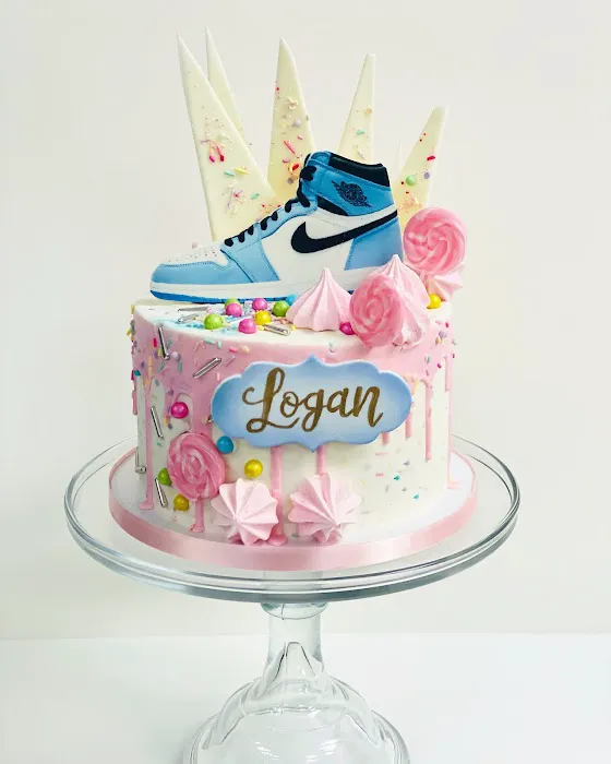 Amy Cakes Picture 6