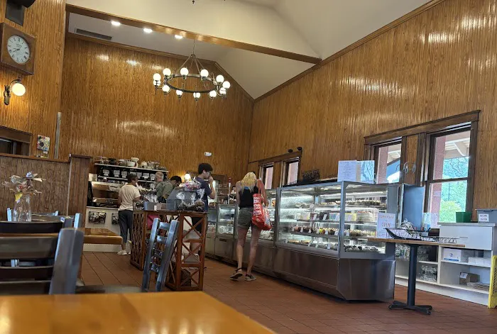 Los Andes Bakery Picture 2