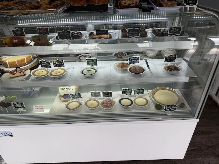 Sandra's Sweet & Savory Cafe & Bakery/Pie Shop Picture 9