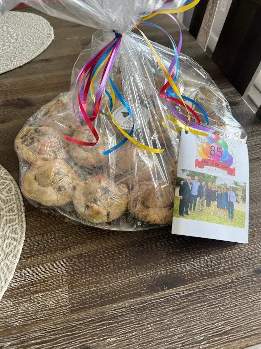Amber's Chocolate Chip Cookies Picture 4