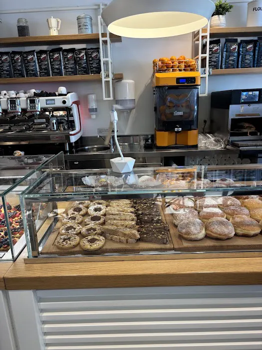 Bakery At Grappino Picture 3