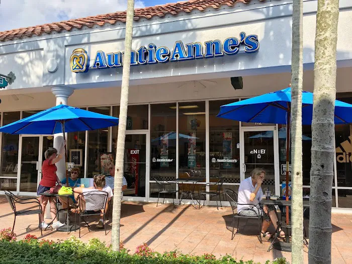 Auntie Anne's Picture 1