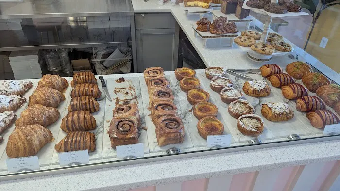 Pastry Boutique Picture 7