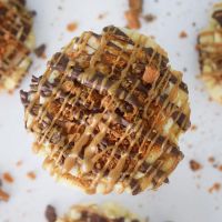 Crave Cookies Estero ico