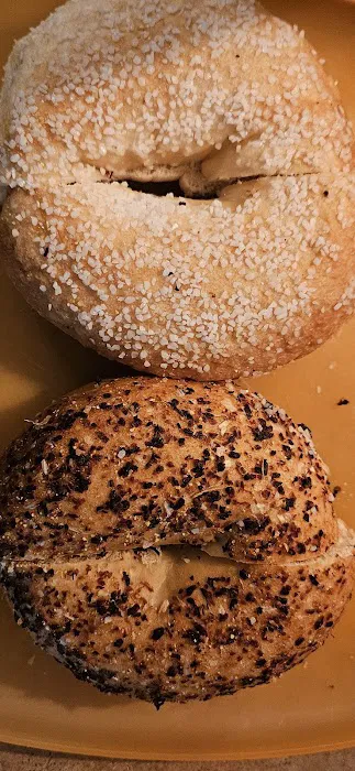 Empire Bagel Factory Picture 4