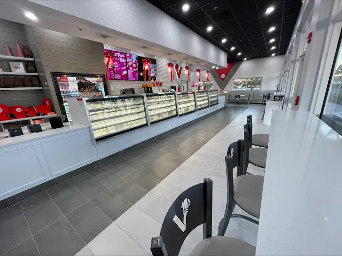Vicky Bakery Fort Myers Picture 3