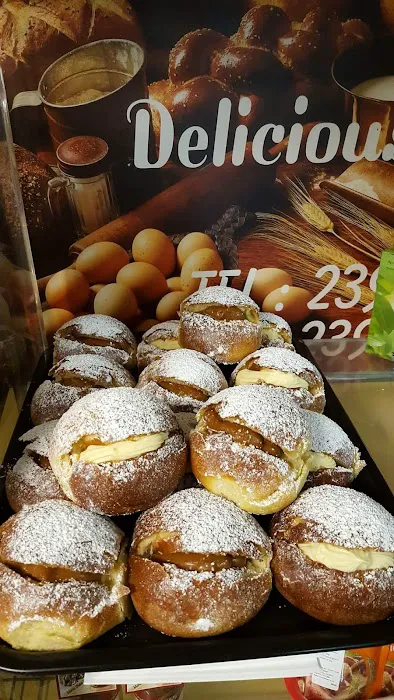 R & L Delicious Bakery Picture 10