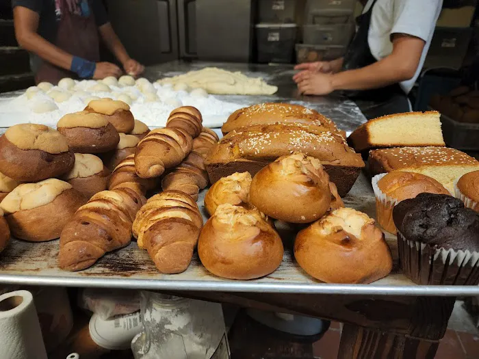 Panaderia Las Delicias LL.C Picture 10