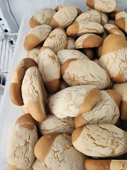 Panaderia Las Delicias LL.C Picture 1