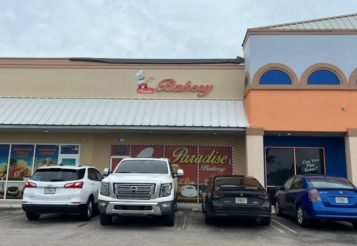 J&J Paradise Bakery Picture 5