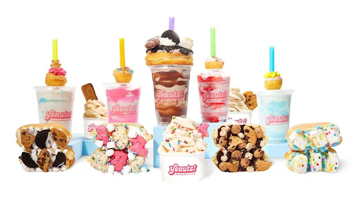 Yonutz Donuts and Ice Cream - Cape Coral Picture 6