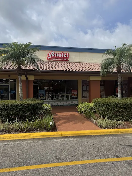 Yonutz Donuts and Ice Cream - Cape Coral Picture 8