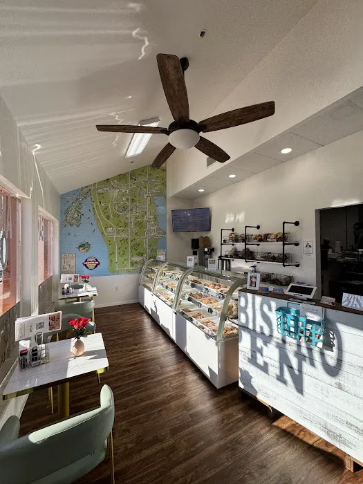 Rock`n Rolls - German Bakery & Bistro Picture 9