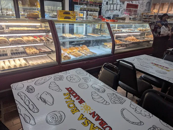 Casa Rojas Cuban Bakery Picture 3