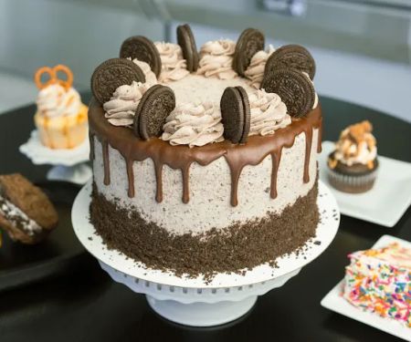 LadyCakes Bakery