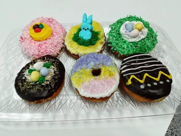 Divine Donuts Fort Myers Picture 10