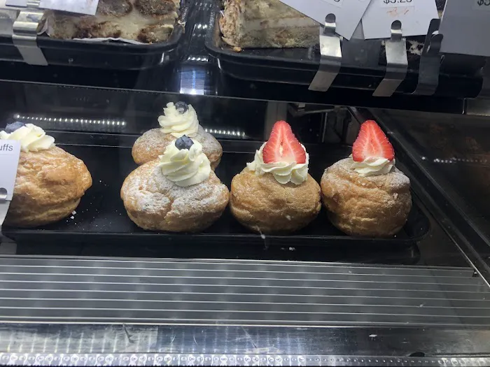 Amore Italian Market and Bakery Picture 6