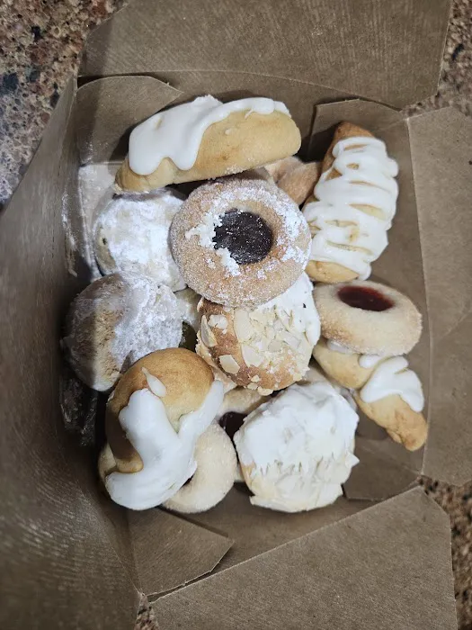 Amore Italian Market and Bakery Picture 8