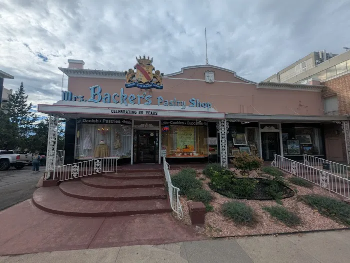 Mrs. Backer's Pastry Shop Picture 10