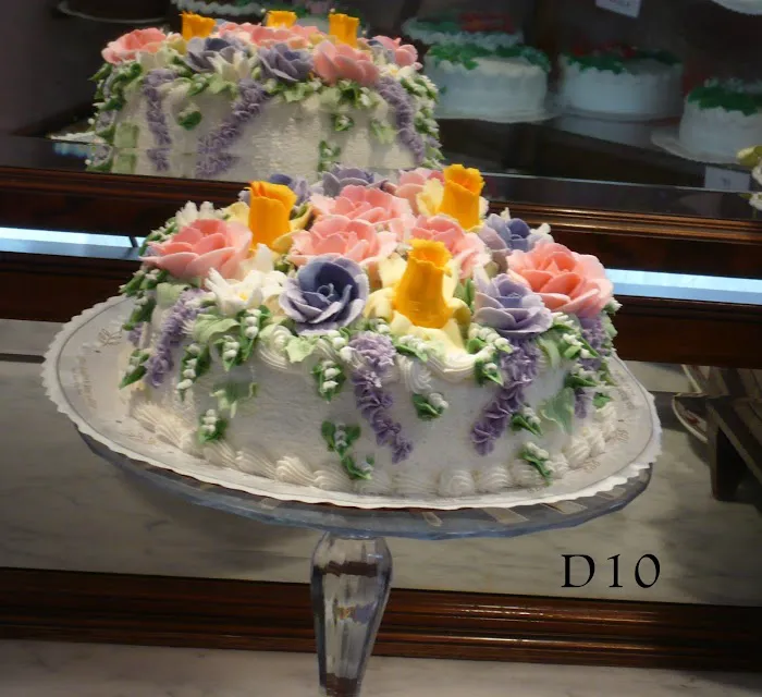 Mrs. Backer's Pastry Shop Picture 2
