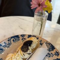 Eclair French Pastry City Creek ico