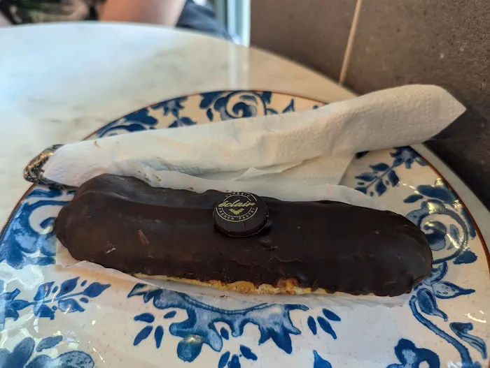 Eclair French Pastry City Creek Picture 7