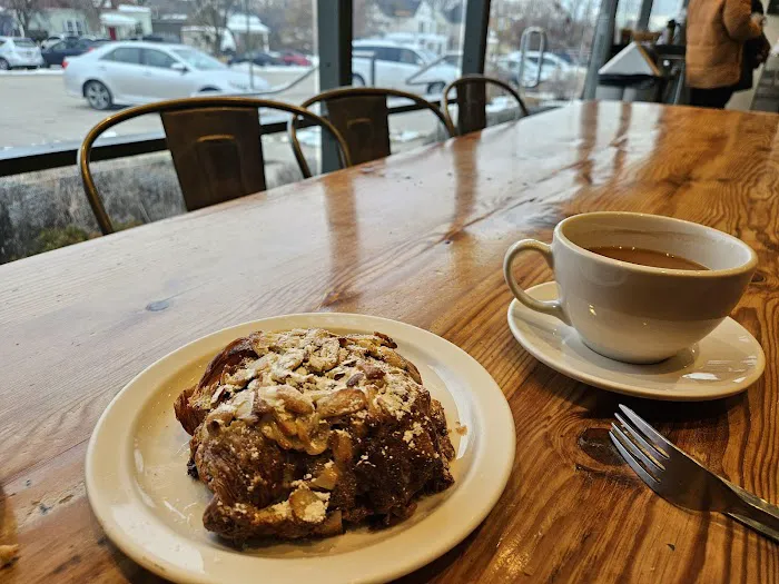 Tulie Bakery Picture 6