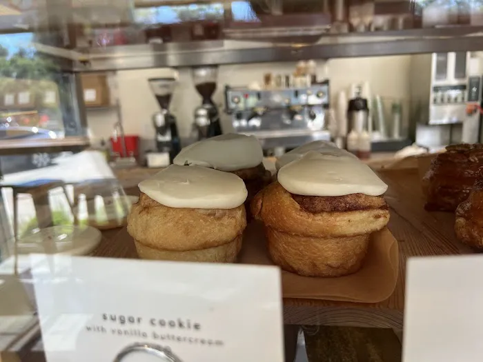 Tulie Bakery Picture 4