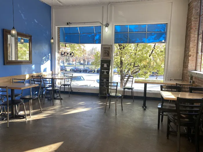 Carlucci's Bakery Picture 4