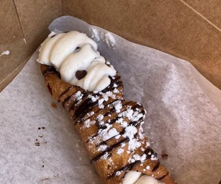 Carlucci's Bakery