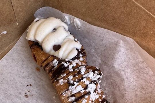 Carlucci's Bakery