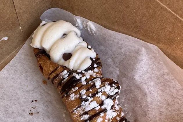 Carlucci's Bakery