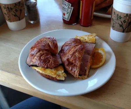 Carlucci's Bakery
