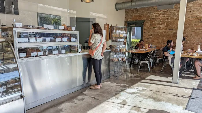 Tulie Bakery Picture 4