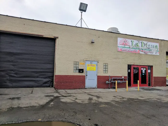 La Diana Tortilla And Bakery Factory Picture 6
