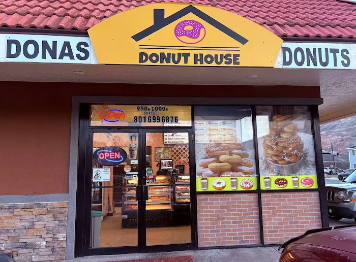 Donut House Picture 9