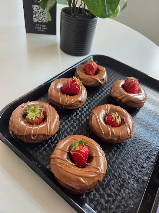 Love & Light Bakery Picture 1