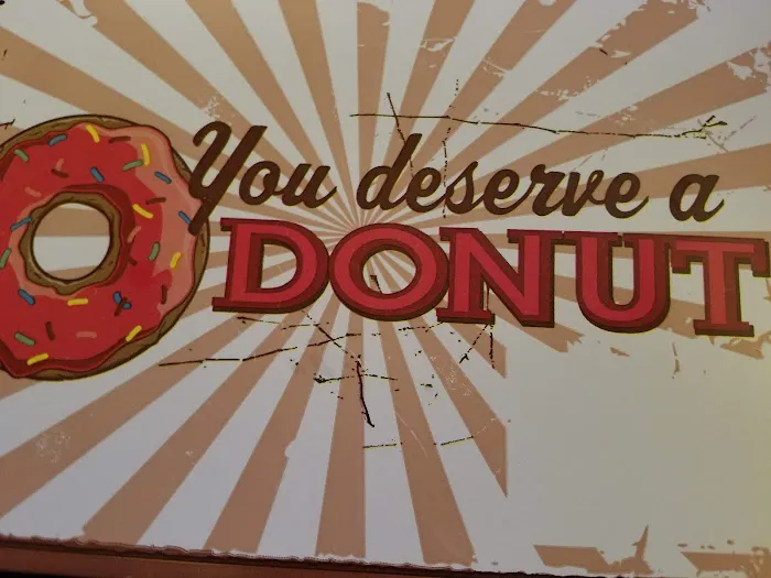 Fresh Donuts & Deli Picture 1