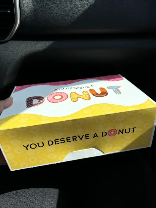 Fresh Donuts & Deli Picture 2